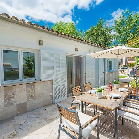 Garreta Villa